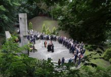 Слідами розстрілу львівської професури Слідами розстрілу львівської професури